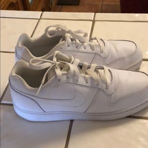Nike Eberdon Low